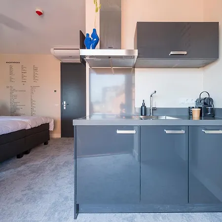 Appartement Modern Inspired By Anthony Kok