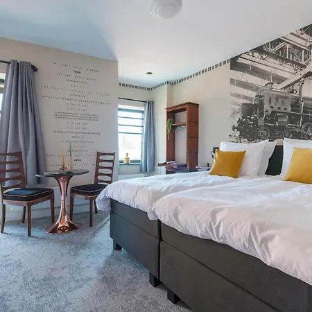 Modern Inspired By Anthony Kok * Tilbourg